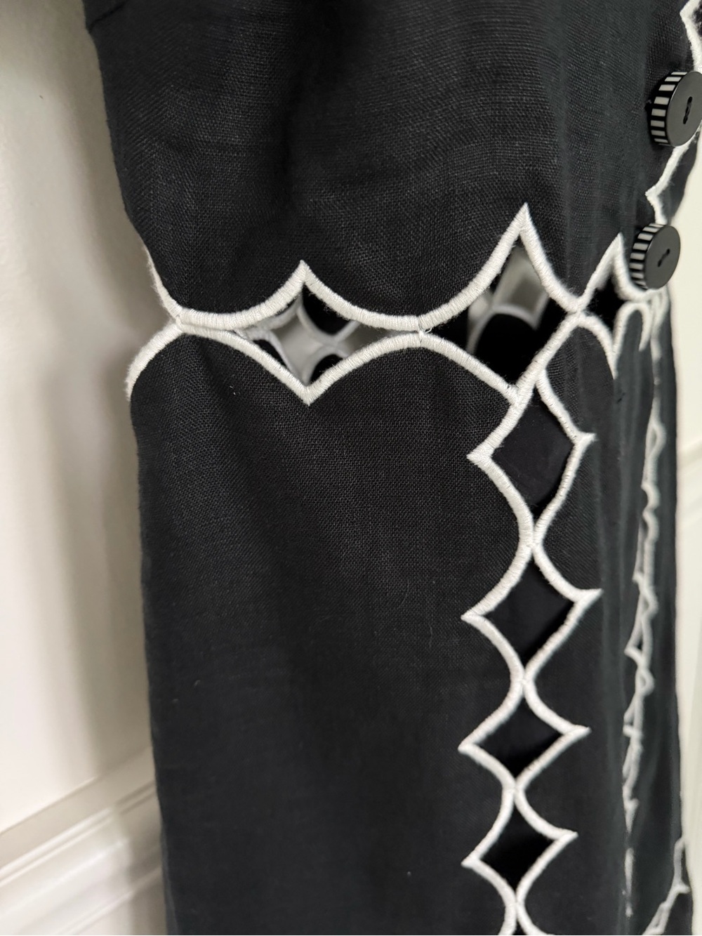 FARM Rio Black Midi Linen Dress with White Scallop Trim - Picture 6 of 15